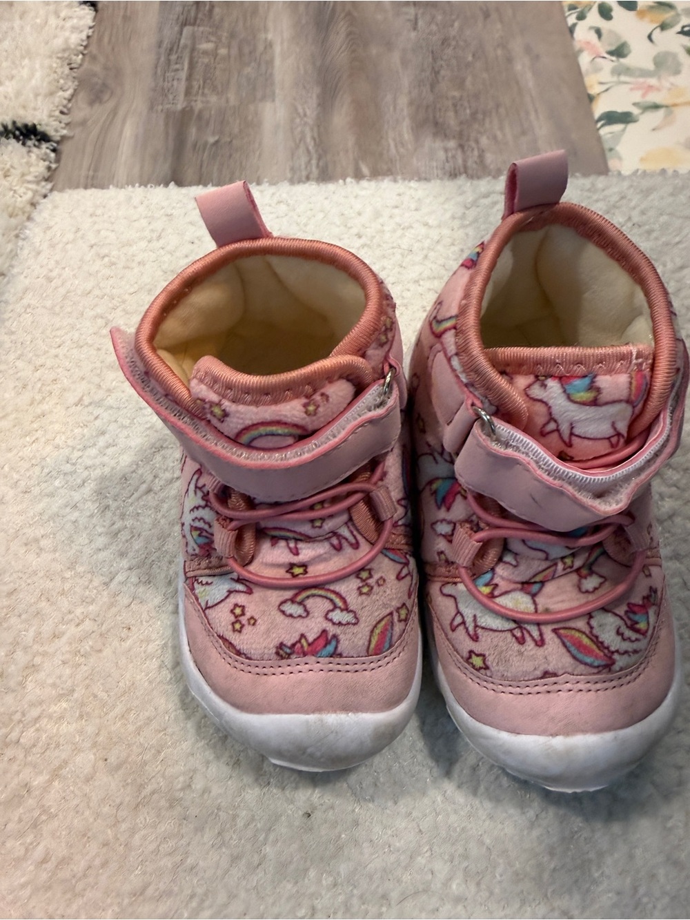 Toddler Girls Unicorn Rainbow Winter Boots – Size 4 | Pink Cozy Boots - Picture 5 of 6